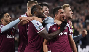 Liverpool thua sốc, West Ham tạo địa chấn Ngoại hạng Anh