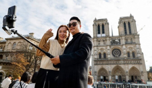 Pháp sẽ thu phí tham quan Nhà thờ Đức Bà Paris