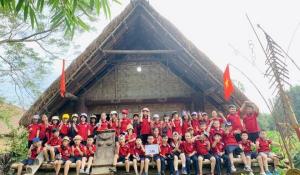 “Về làng trải nghiệm nét văn hóa truyền thống”