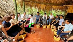 Độc đáo du lịch bản Miền