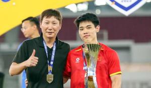 HLV Kim Sang Sik tự hào về tinh thần chiến đấu của các học trò