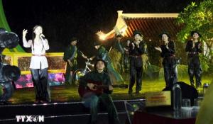 Sâu lắng chương trình “Lời tri ân - Dòng sông hoa lửa”